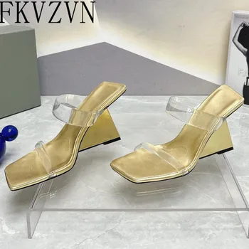 Сексуальные прозрачные тапочки с одним поясом, обувь из ПВХ для женщин, модная обувь для вечеринок, летняя верхняя одежда без застежки, золотые босоножки на высоком каблуке